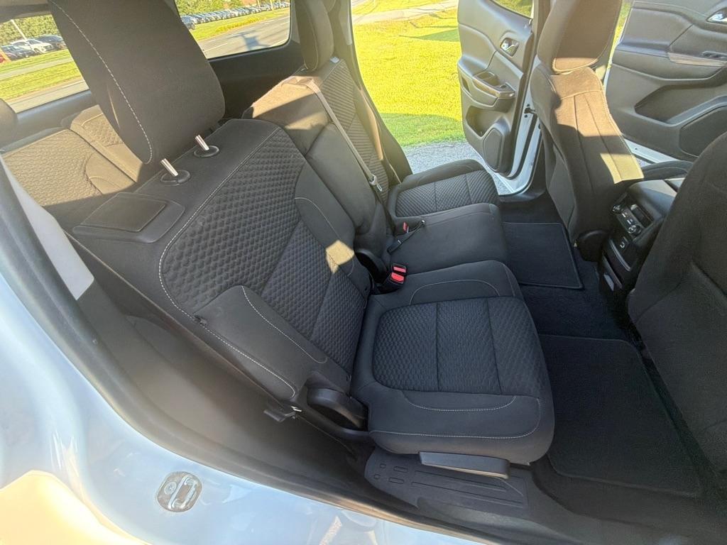 GMC Acadia FWD 4dr SLE w/SLE-1 2019