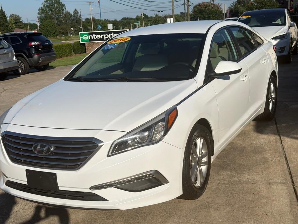 Hyundai Sonata 4dr Sdn 2.4L SE PZEV 2015