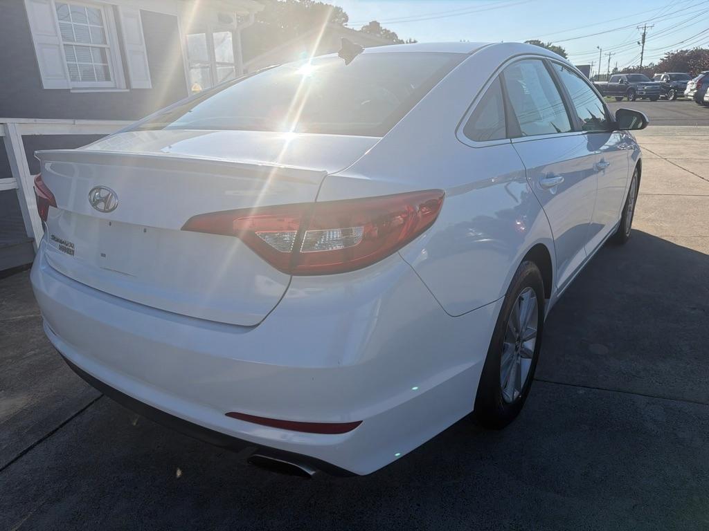 Hyundai Sonata 4dr Sdn 2.4L SE PZEV 2015