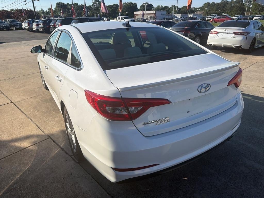 Hyundai Sonata 4dr Sdn 2.4L SE PZEV 2015