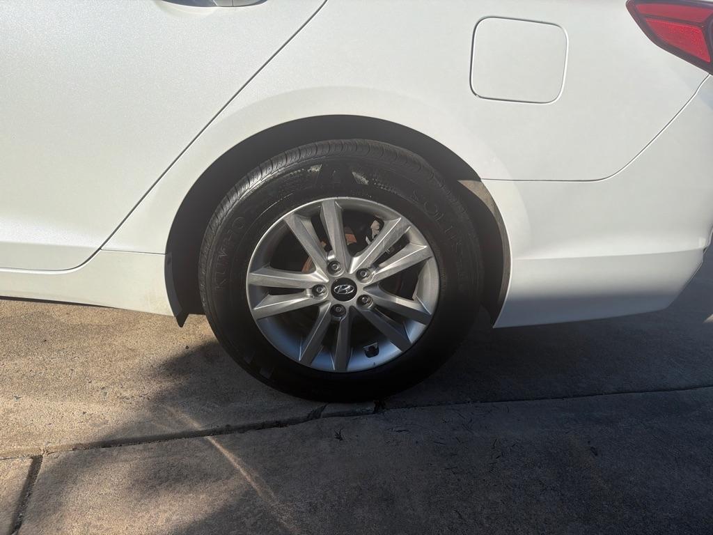 Hyundai Sonata 4dr Sdn 2.4L SE PZEV 2015