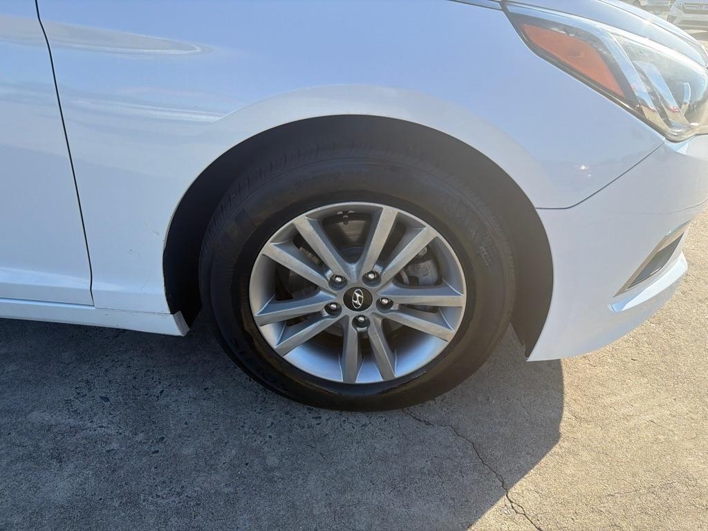 Hyundai Sonata 4dr Sdn 2.4L SE PZEV 2015