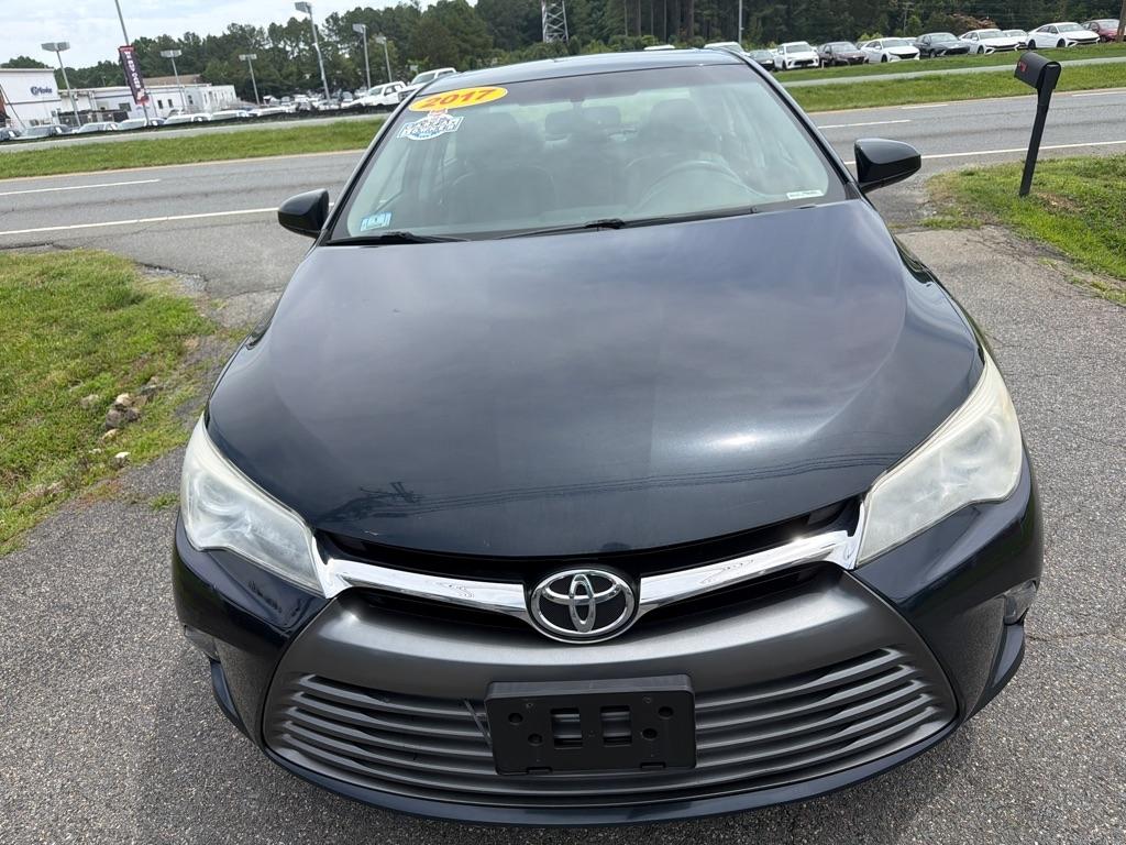 Toyota Camry XLE Auto (Natl) 2017