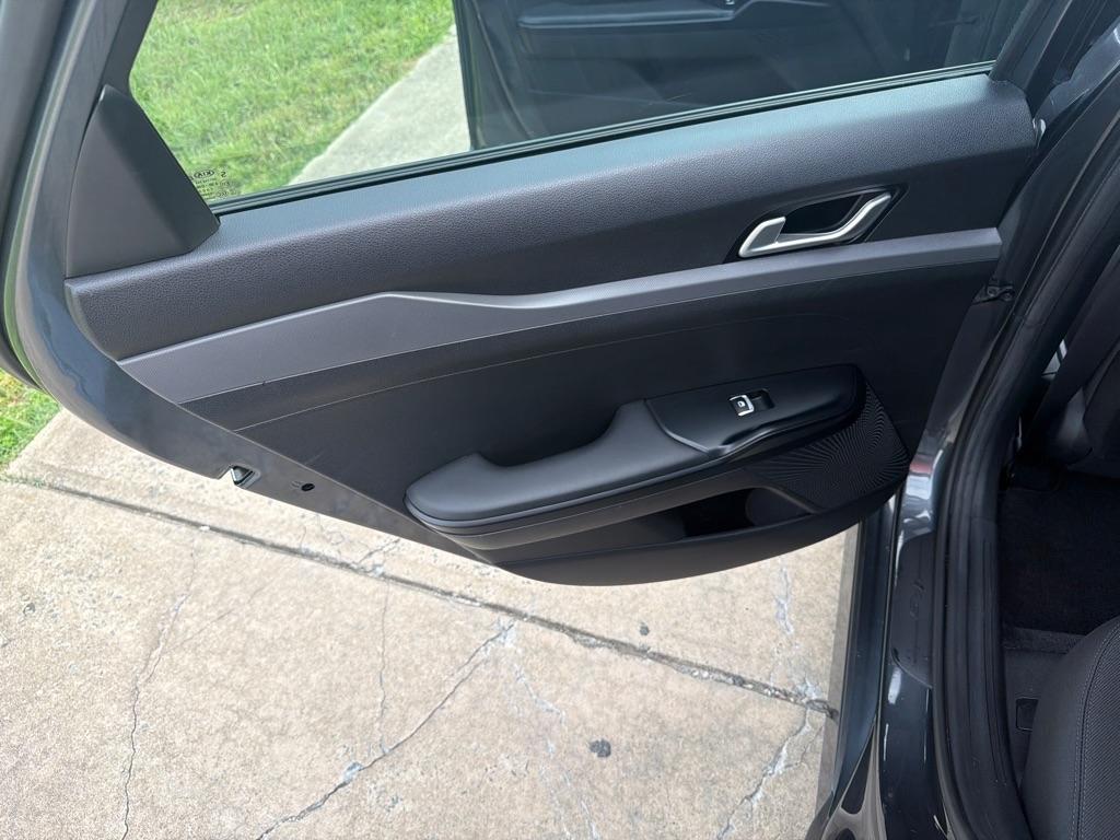 Kia K5 LXS Auto FWD 2021