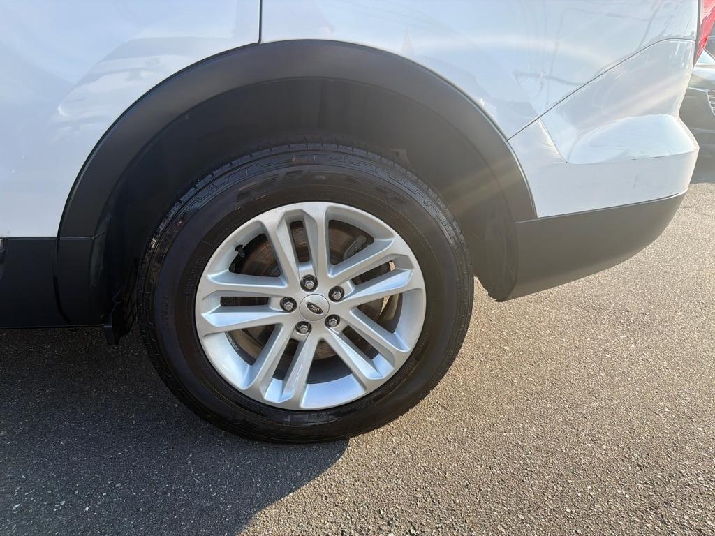 Ford Explorer FWD 4dr XLT 2015