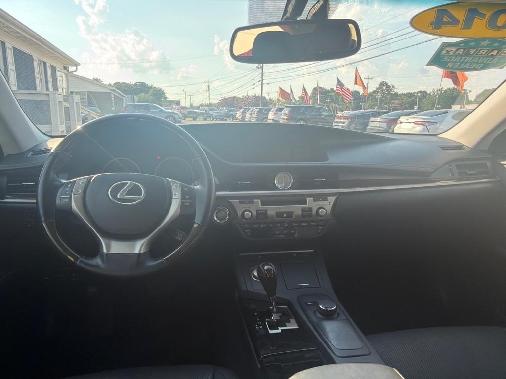 Lexus ES 350 4dr Sdn 2014