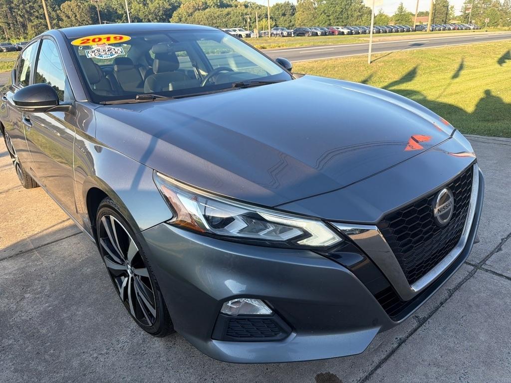 Nissan Altima 2.5 SR Sedan 2019
