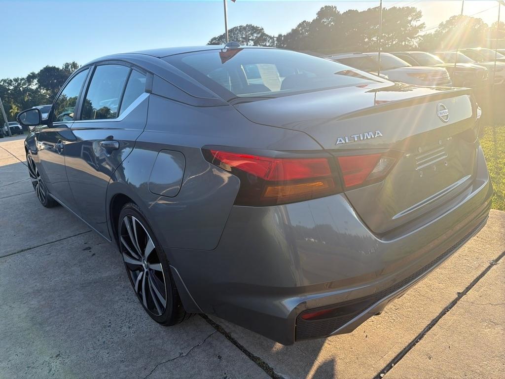 Nissan Altima 2.5 SR Sedan 2019
