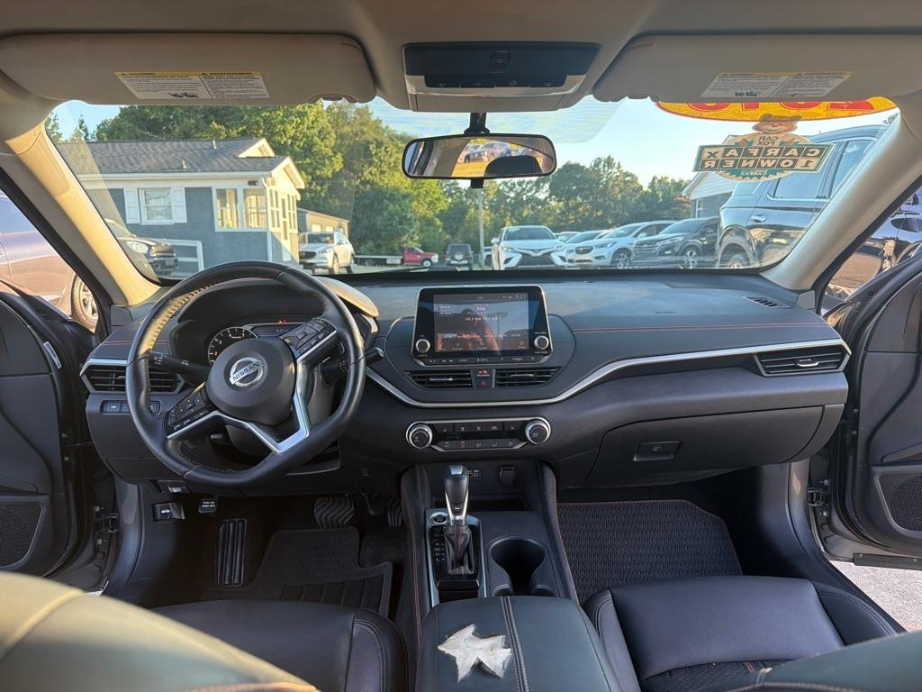 Nissan Altima 2.5 SR Sedan 2019