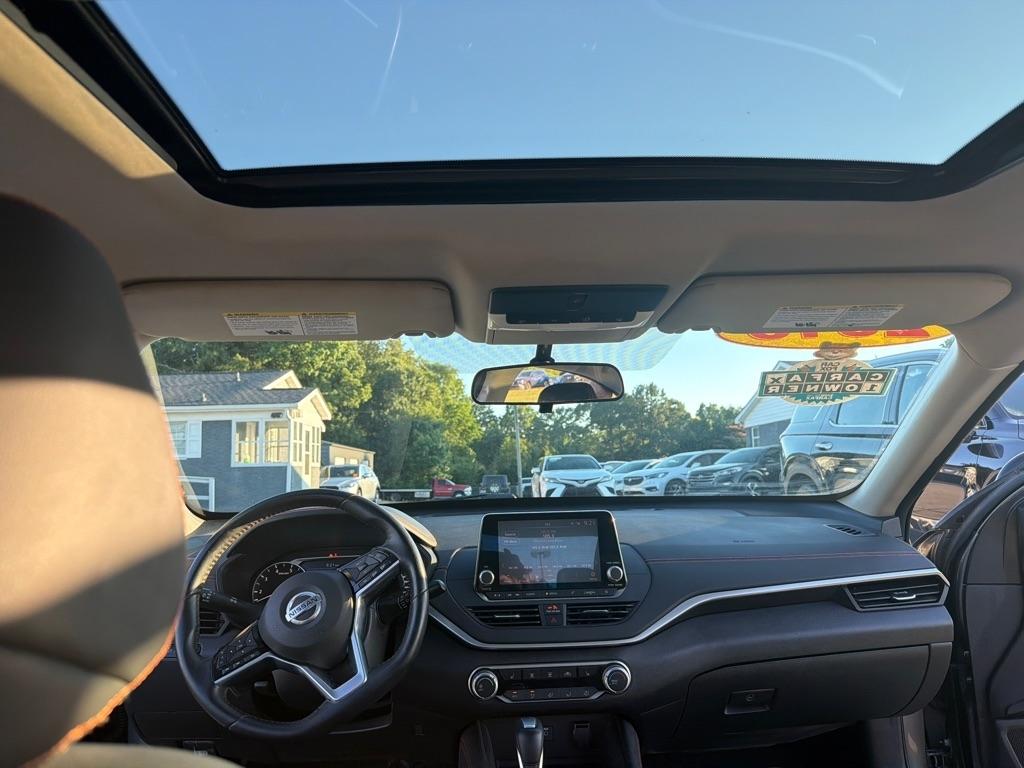 Nissan Altima 2.5 SR Sedan 2019