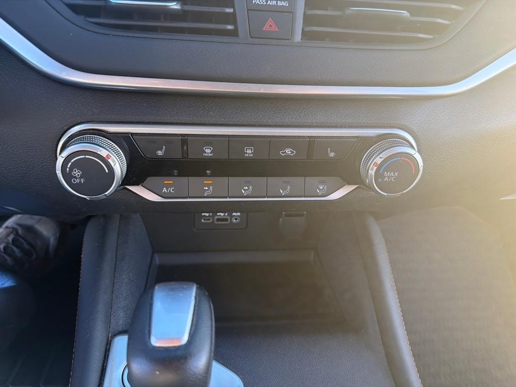 Nissan Altima 2.5 SR Sedan 2019