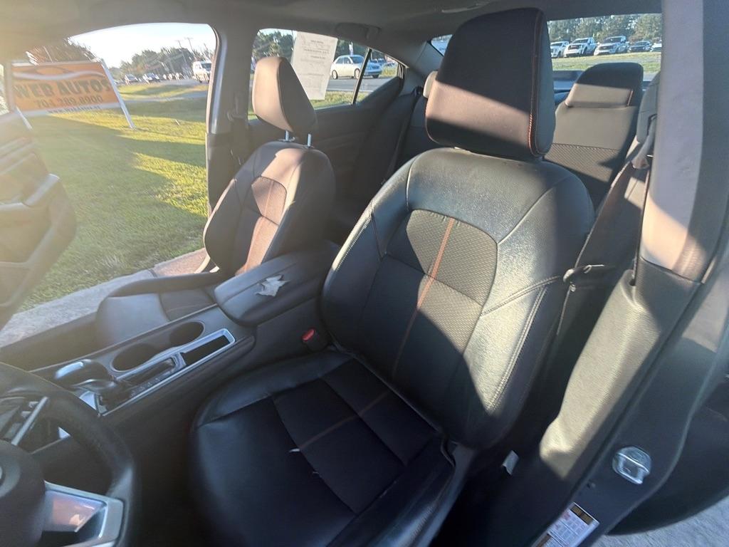 Nissan Altima 2.5 SR Sedan 2019