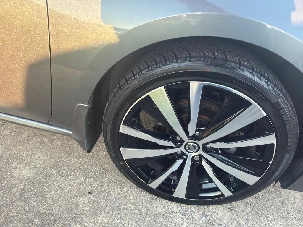 Nissan Altima 2.5 SR Sedan 2019