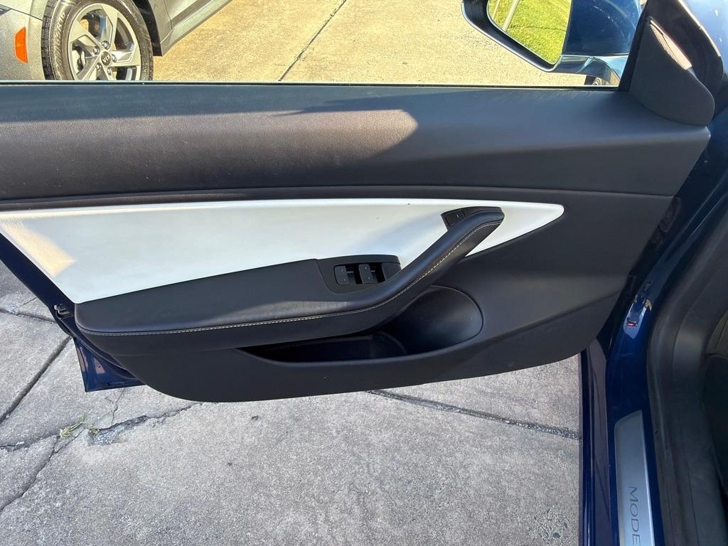 Tesla Model 3 Mid Range RWD *Ltd Avail* 2019