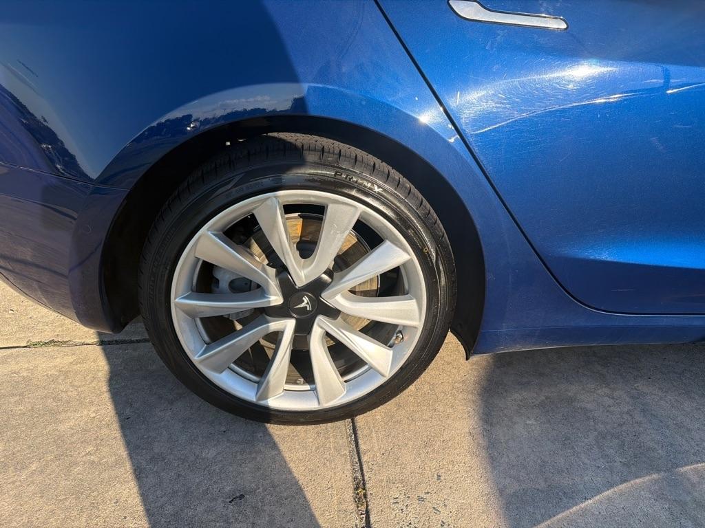 Tesla Model 3 Mid Range RWD *Ltd Avail* 2019