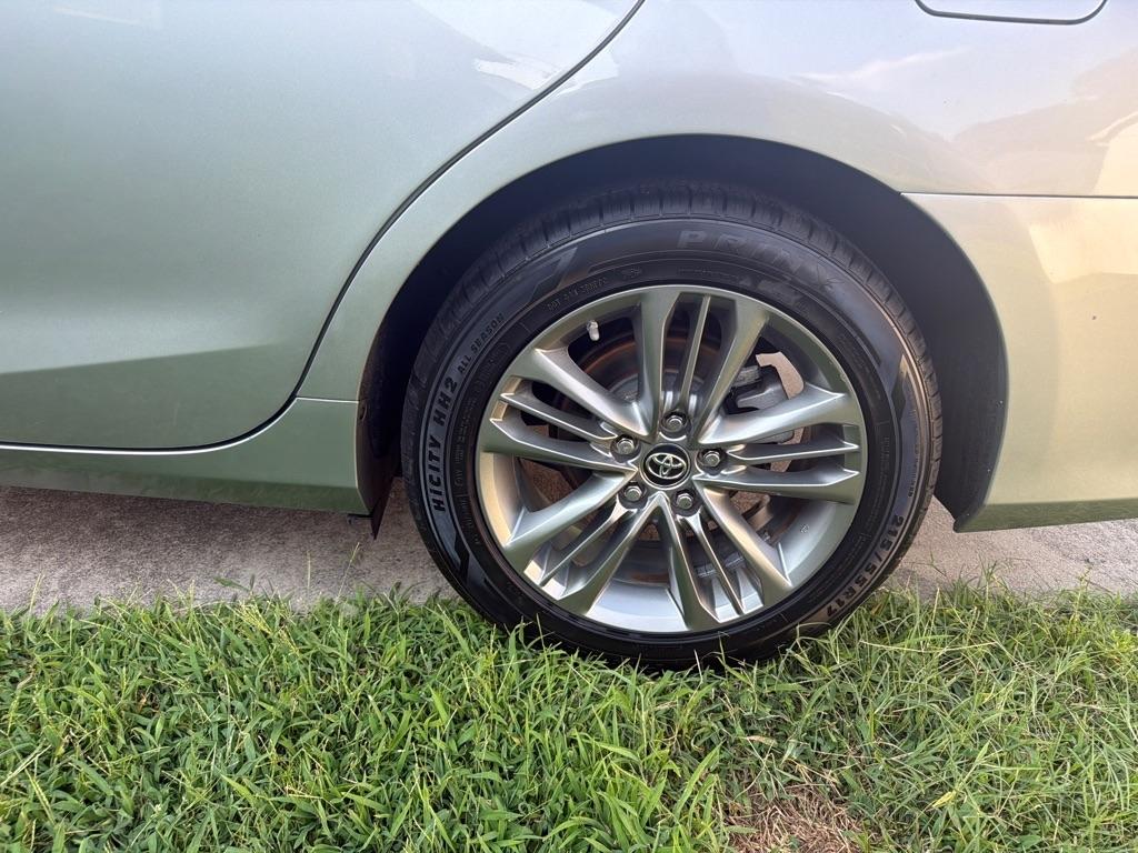 Toyota Camry 4dr Sdn I4 Auto SE w/Special Edition Pkg (Natl) 2016