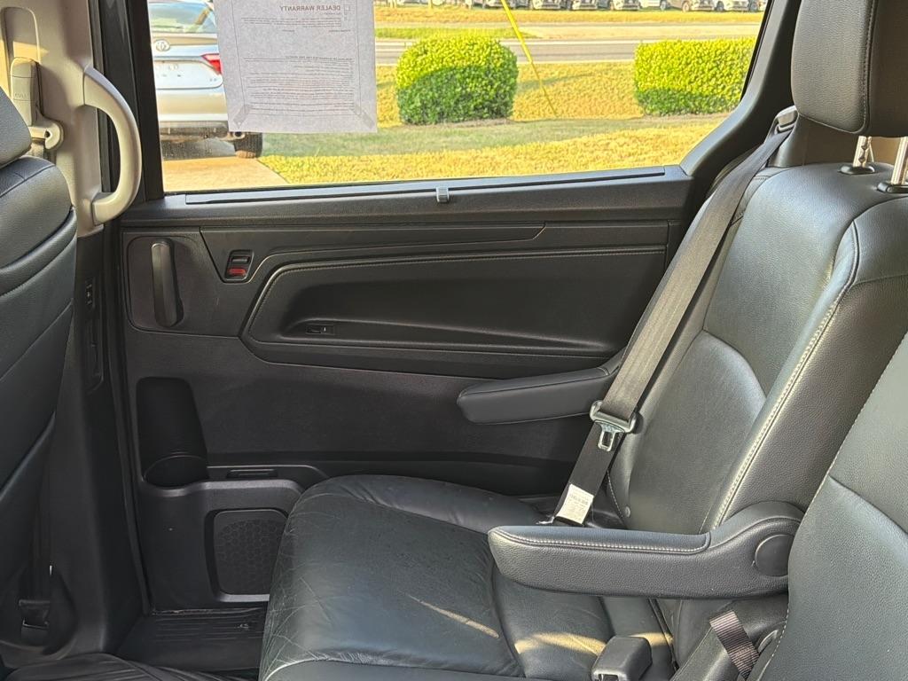 Honda Odyssey Touring Auto 2021