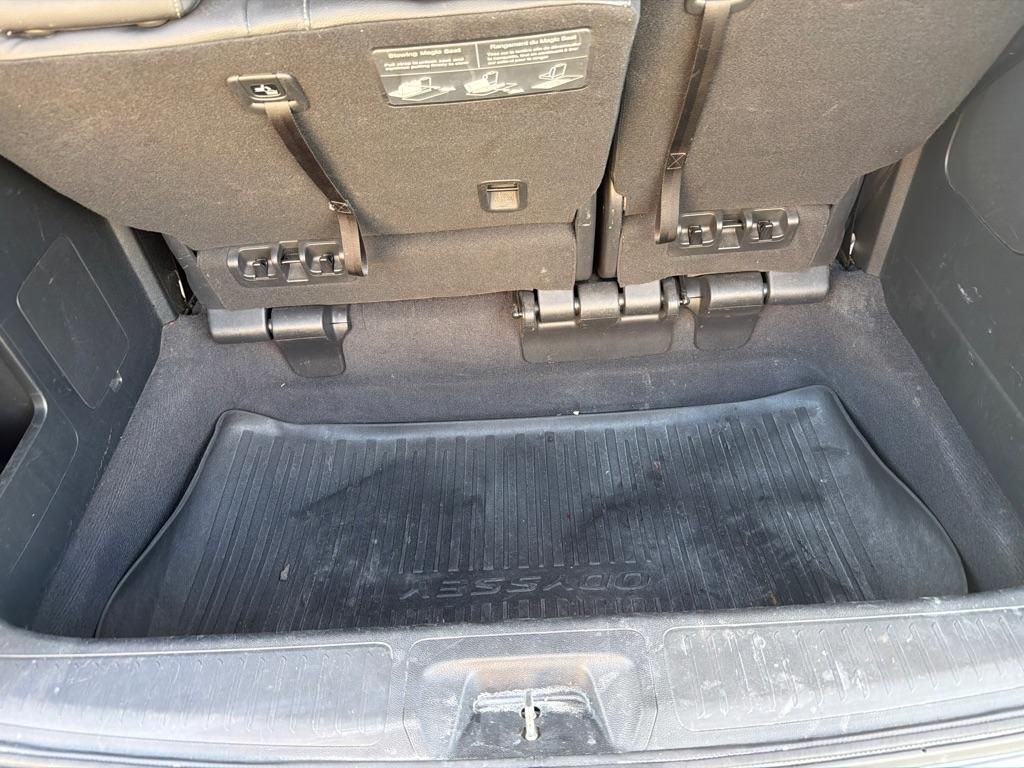Honda Odyssey Touring Auto 2021