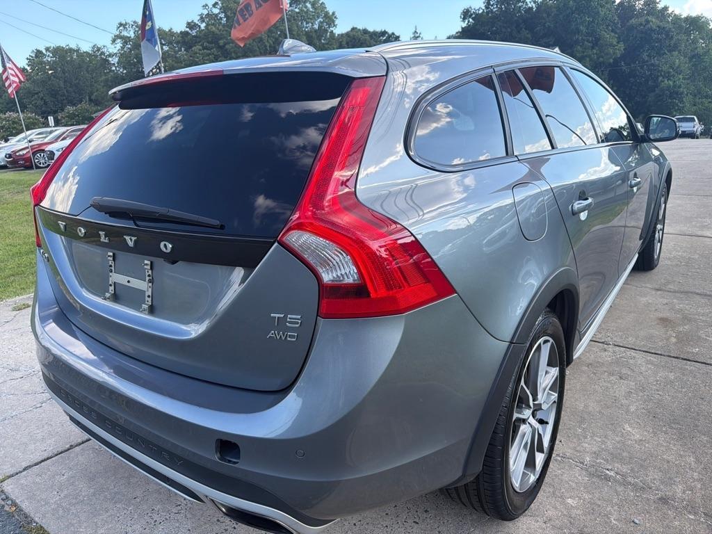 Volvo V60 Cross Country T5 AWD 2017