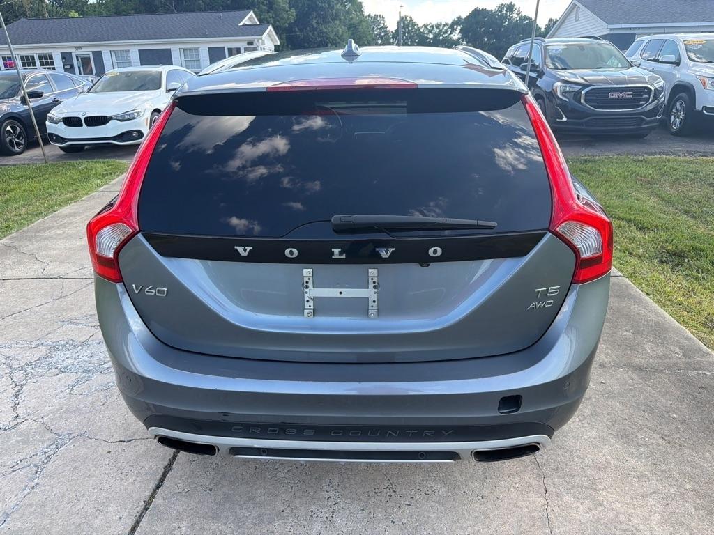 Volvo V60 Cross Country T5 AWD 2017