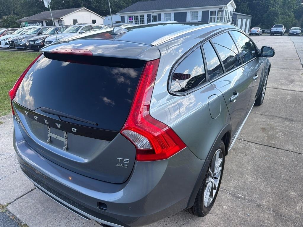 Volvo V60 Cross Country T5 AWD 2017