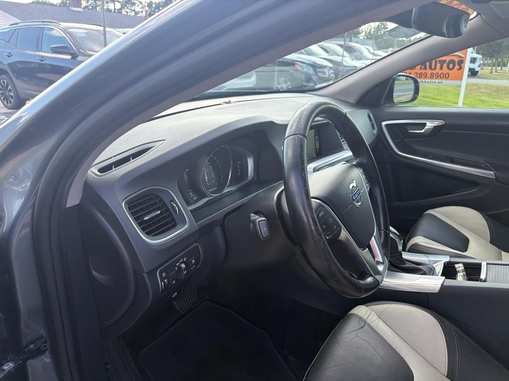 Volvo V60 Cross Country T5 AWD 2017