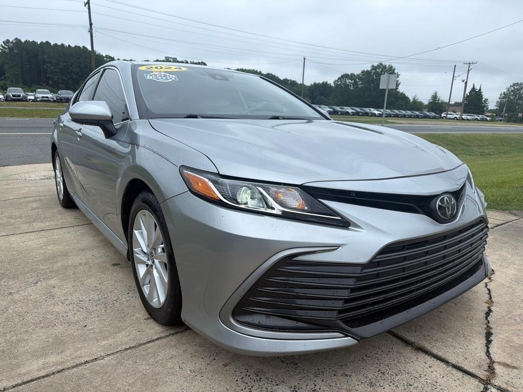 Toyota Camry LE Auto (Natl) 2024