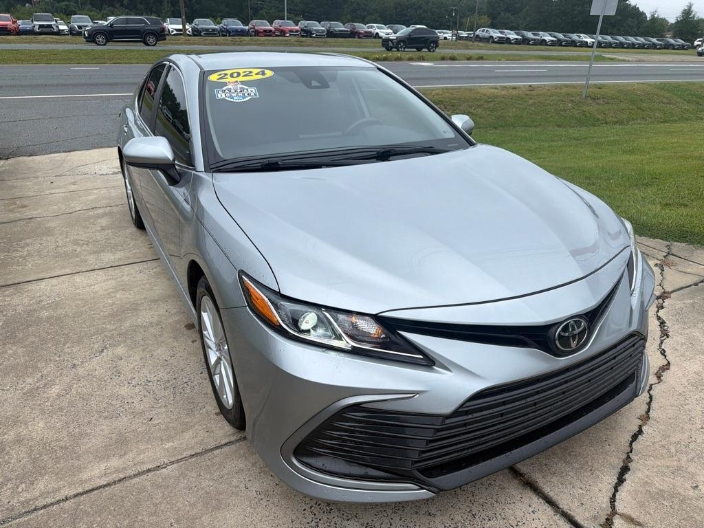Toyota Camry LE Auto (Natl) 2024