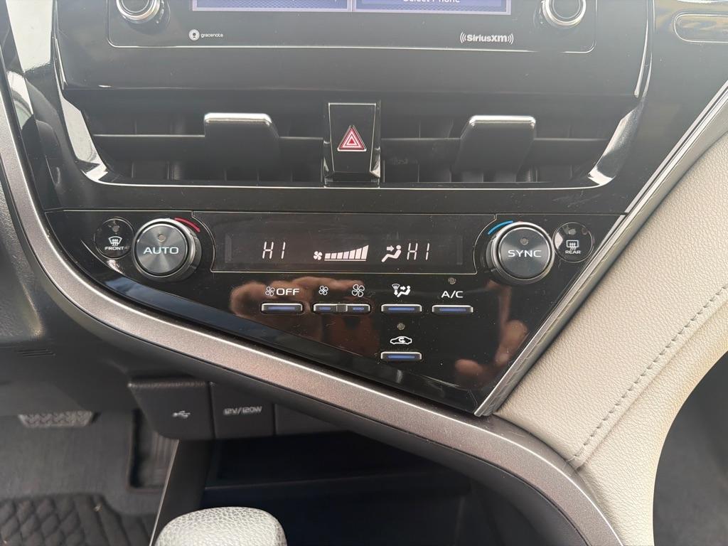 Toyota Camry LE Auto (Natl) 2024