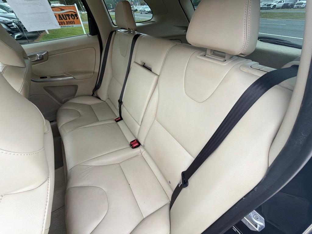 Volvo XC60 FWD 4dr T5 Drive-E Premier 2016