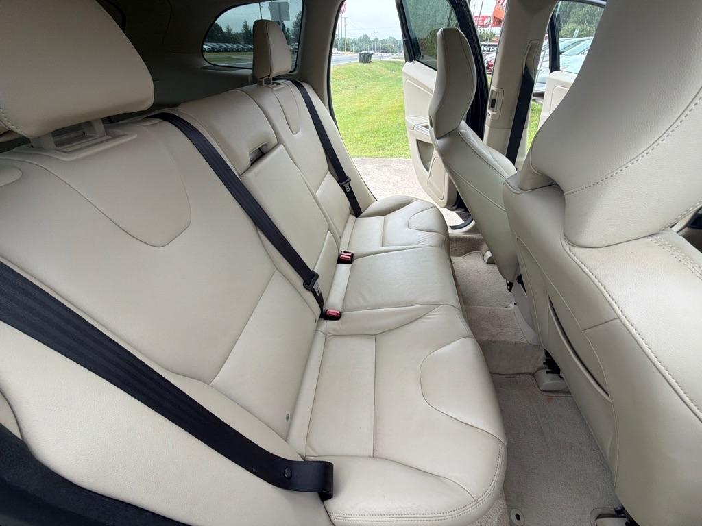 Volvo XC60 FWD 4dr T5 Drive-E Premier 2016