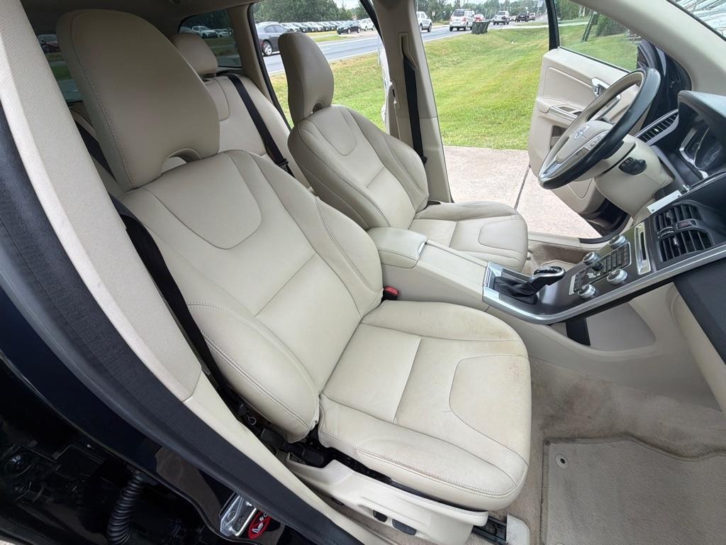Volvo XC60 FWD 4dr T5 Drive-E Premier 2016