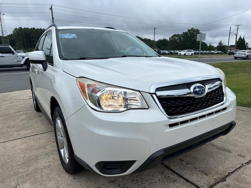 Subaru Forester 4dr CVT 2.5i Premium PZEV 2016