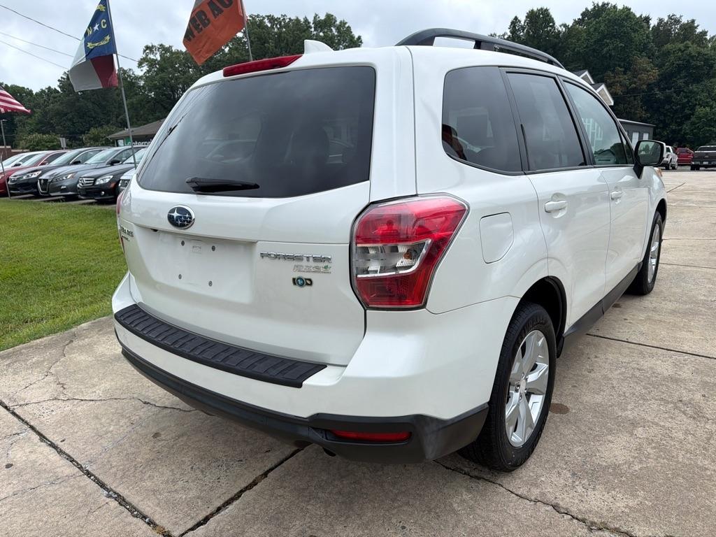 Subaru Forester 4dr CVT 2.5i Premium PZEV 2016