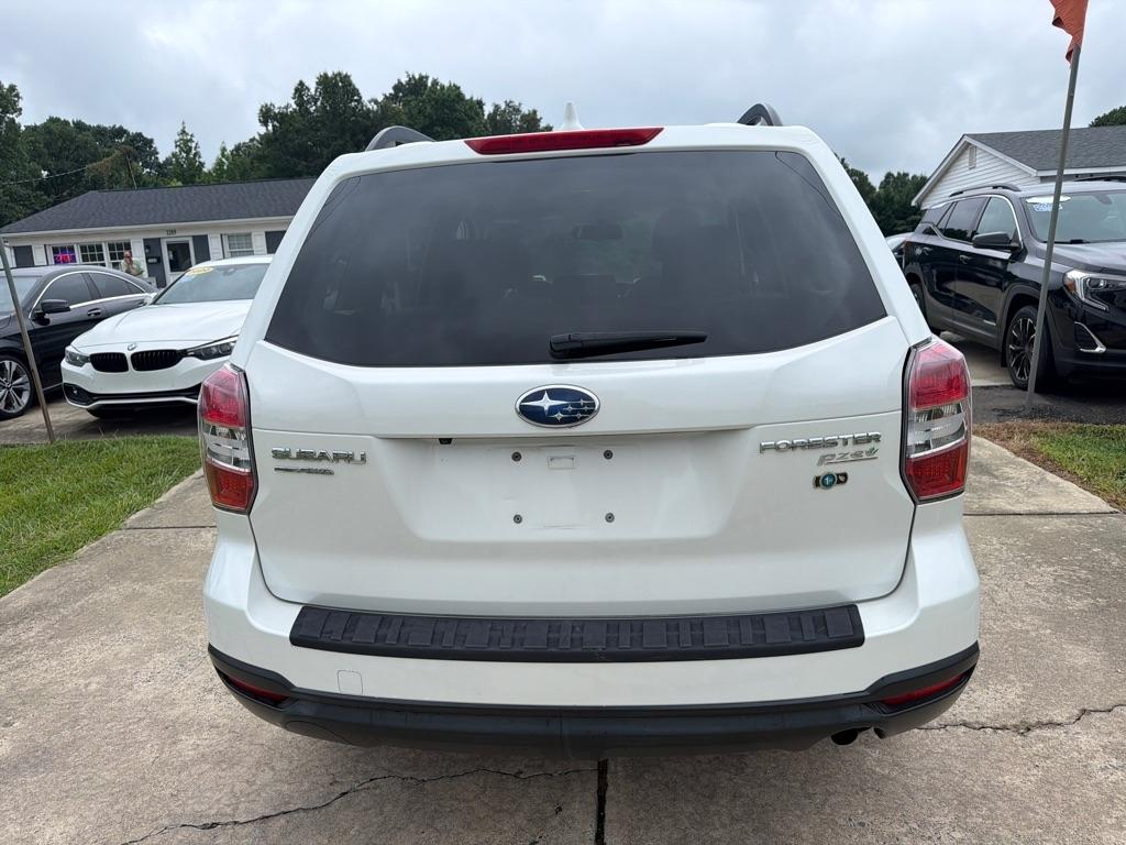 Subaru Forester 4dr CVT 2.5i Premium PZEV 2016