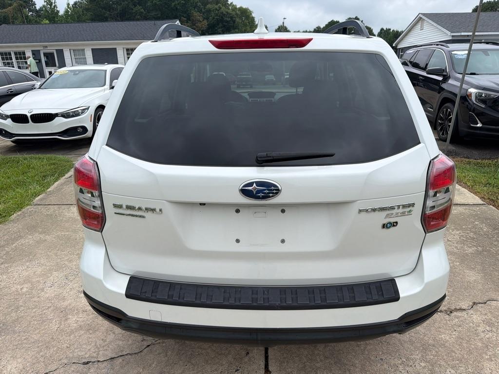 Subaru Forester 4dr CVT 2.5i Premium PZEV 2016