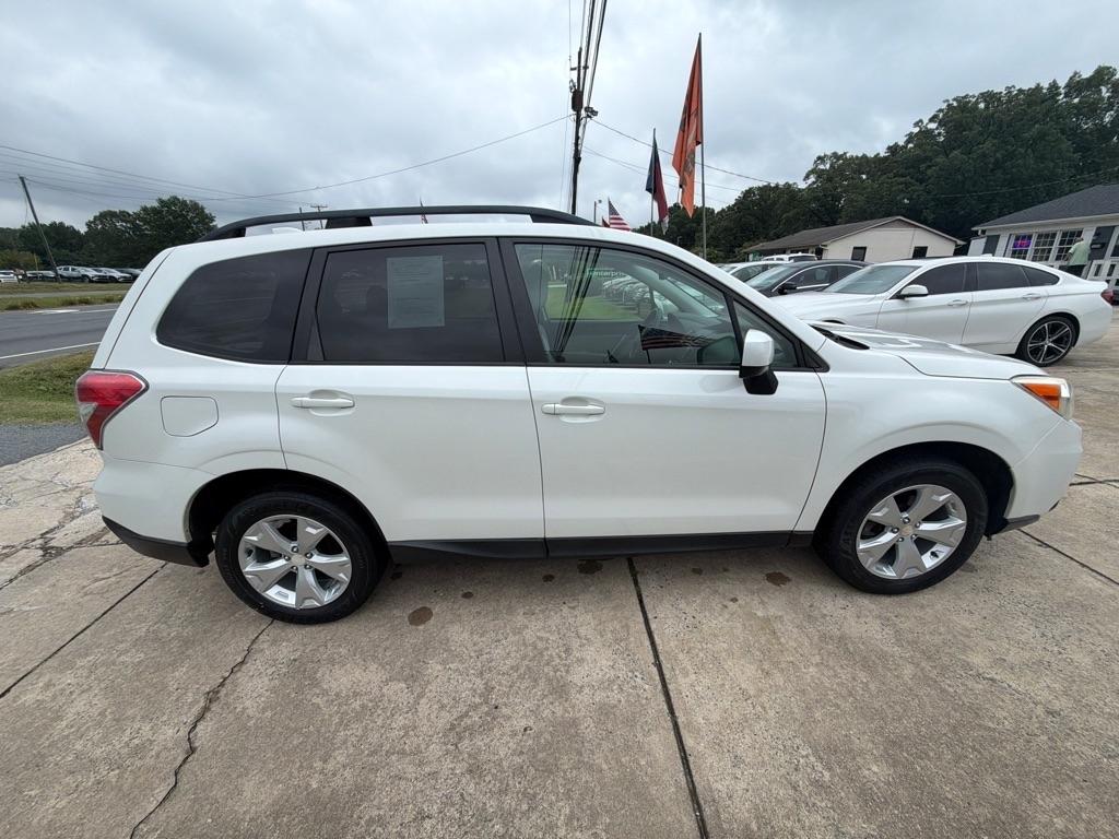 Subaru Forester 4dr CVT 2.5i Premium PZEV 2016