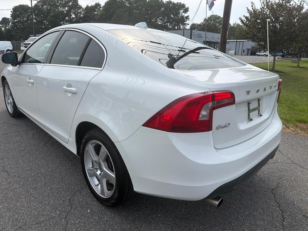 Volvo S60 4dr Sdn T5 FWD 2013