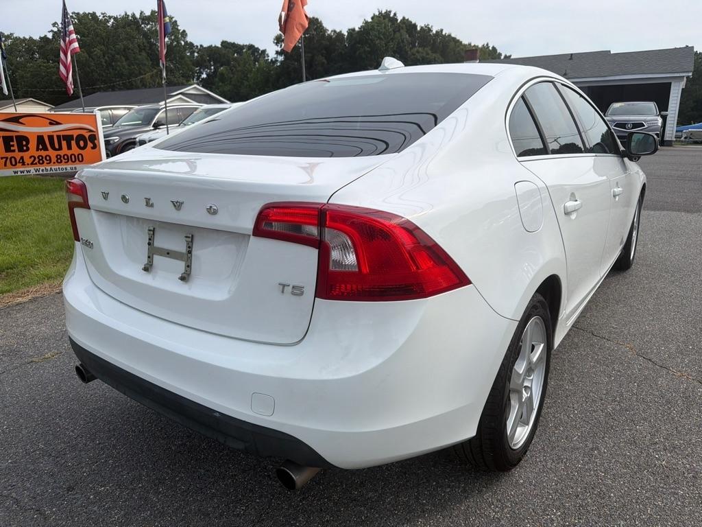 Volvo S60 4dr Sdn T5 FWD 2013