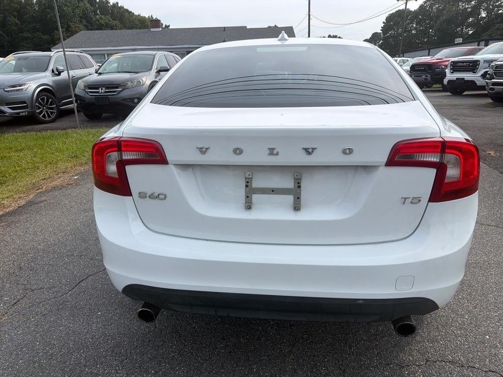 Volvo S60 4dr Sdn T5 FWD 2013