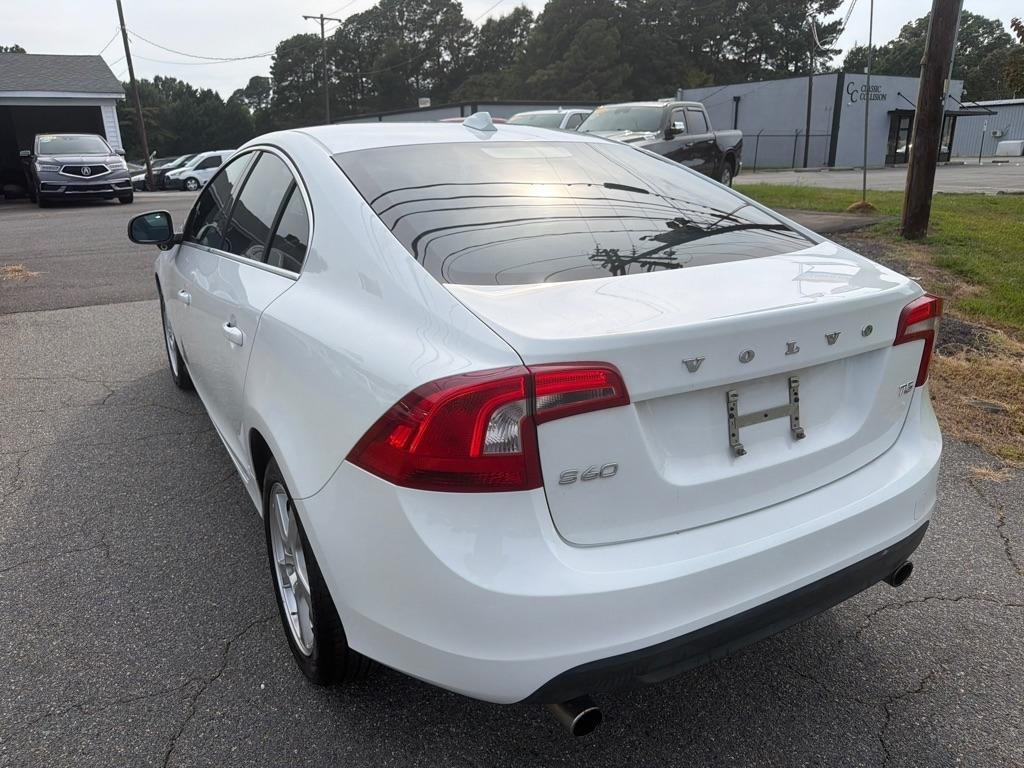 Volvo S60 4dr Sdn T5 FWD 2013