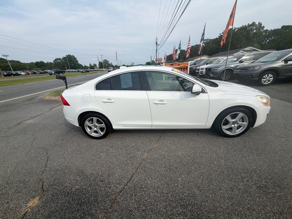 Volvo S60 4dr Sdn T5 FWD 2013