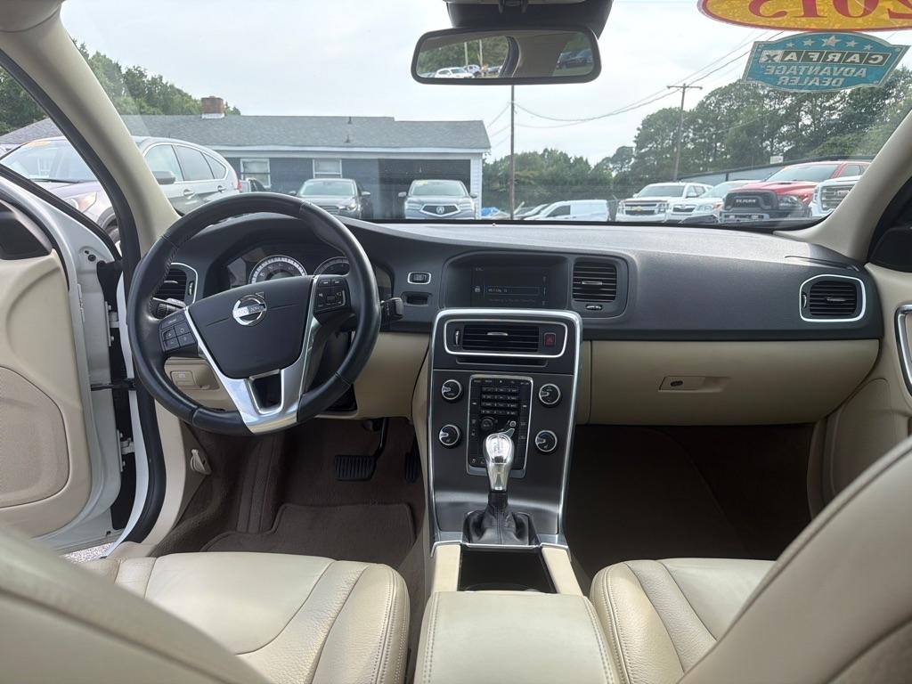 Volvo S60 4dr Sdn T5 FWD 2013