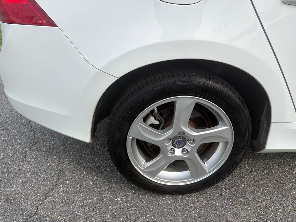 Volvo S60 4dr Sdn T5 FWD 2013