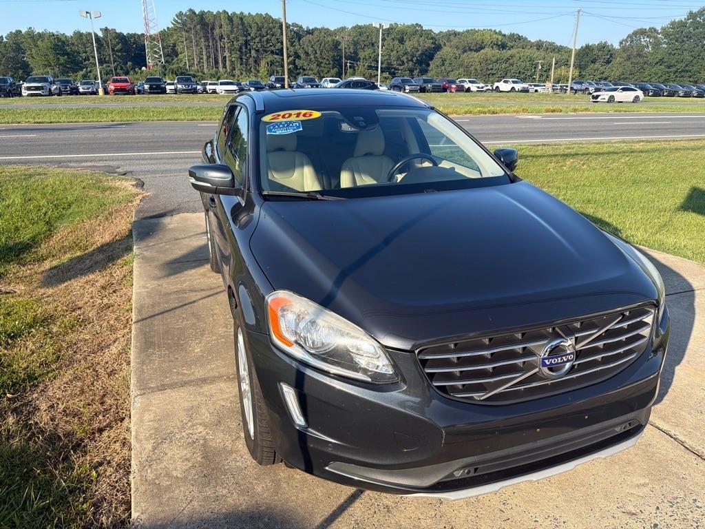 Volvo XC60 FWD 4dr T5 Drive-E Premier 2016