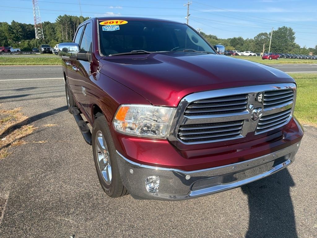 RAM 1500 Big Horn 4x4 Crew Cab 5'7" Box 2017