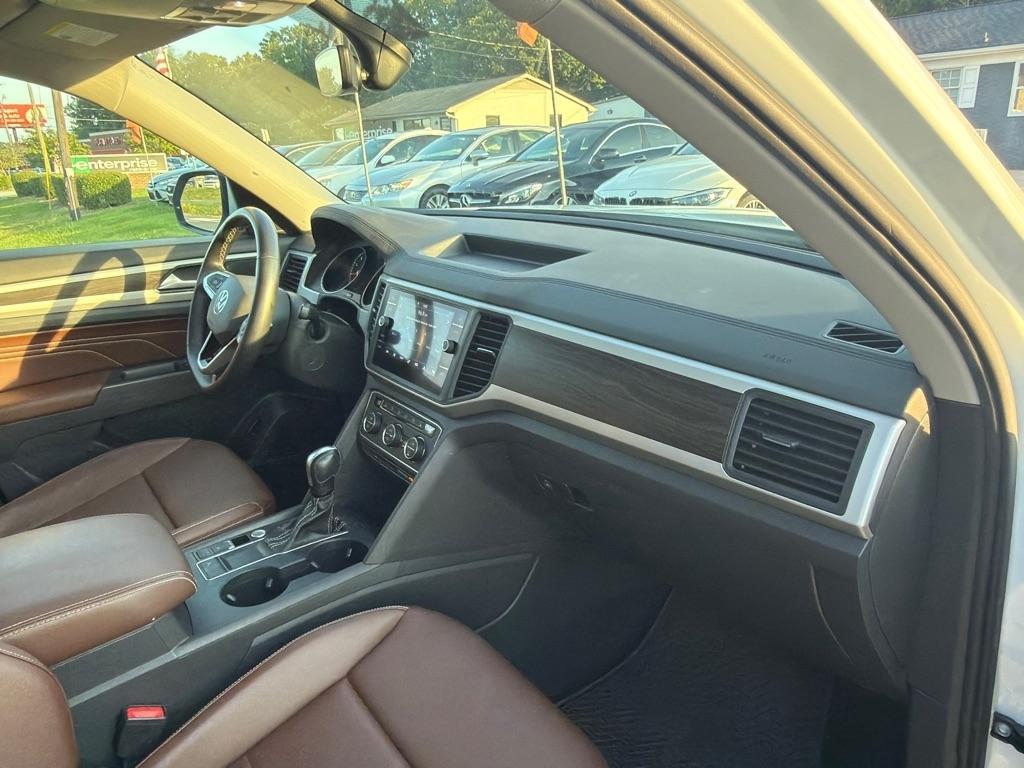 Volkswagen Atlas 2021.5 3.6L V6 SE w/Technology FWD 2021