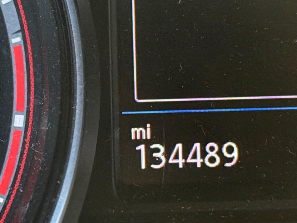 Volkswagen Atlas 2021.5 3.6L V6 SE w/Technology FWD 2021