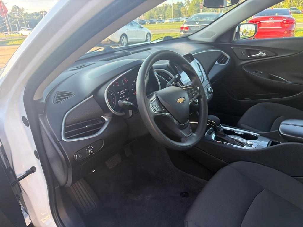 Chevrolet Malibu 4dr Sdn 1LT 2023