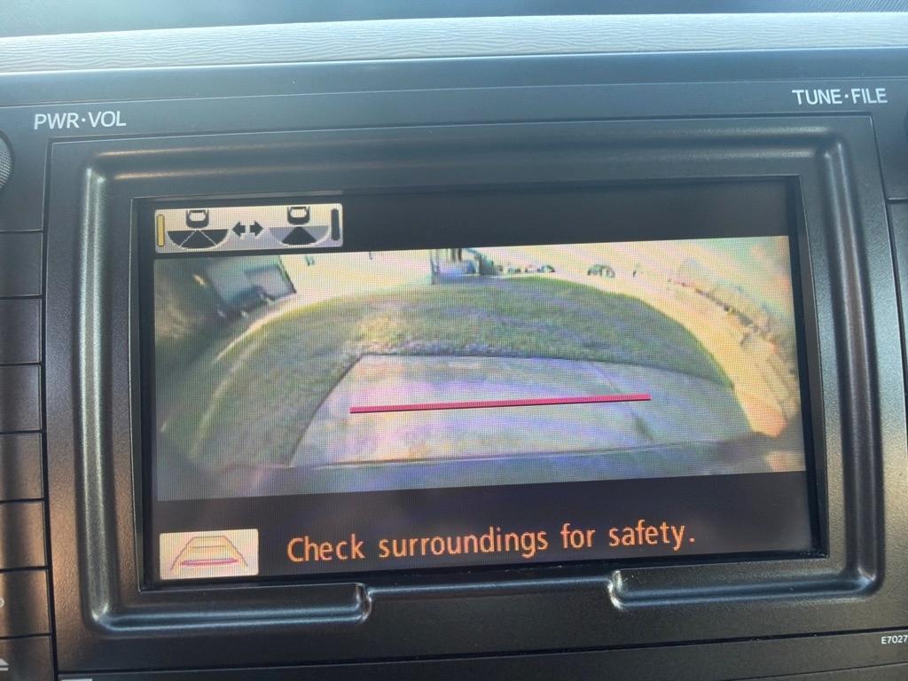 Toyota Sienna 5dr 7-Pass Van V6 XLE AAS FWD (Natl) 2014
